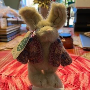 Boyds Bears The Archive Collection “Sara II”Retired VTG Rabbit with Sweater NWT